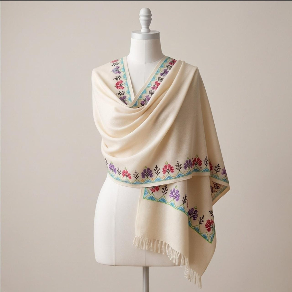 Pure Wool Handmade Sindhi Embroidered Shawl Ivory White - Lubi Noir