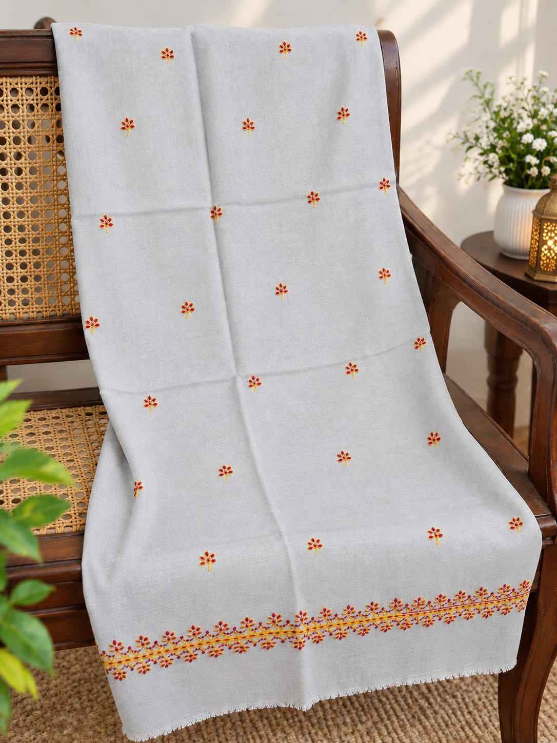 Sindh Noor – Pure Wool Hand-Embroidered Sindhi Shawl