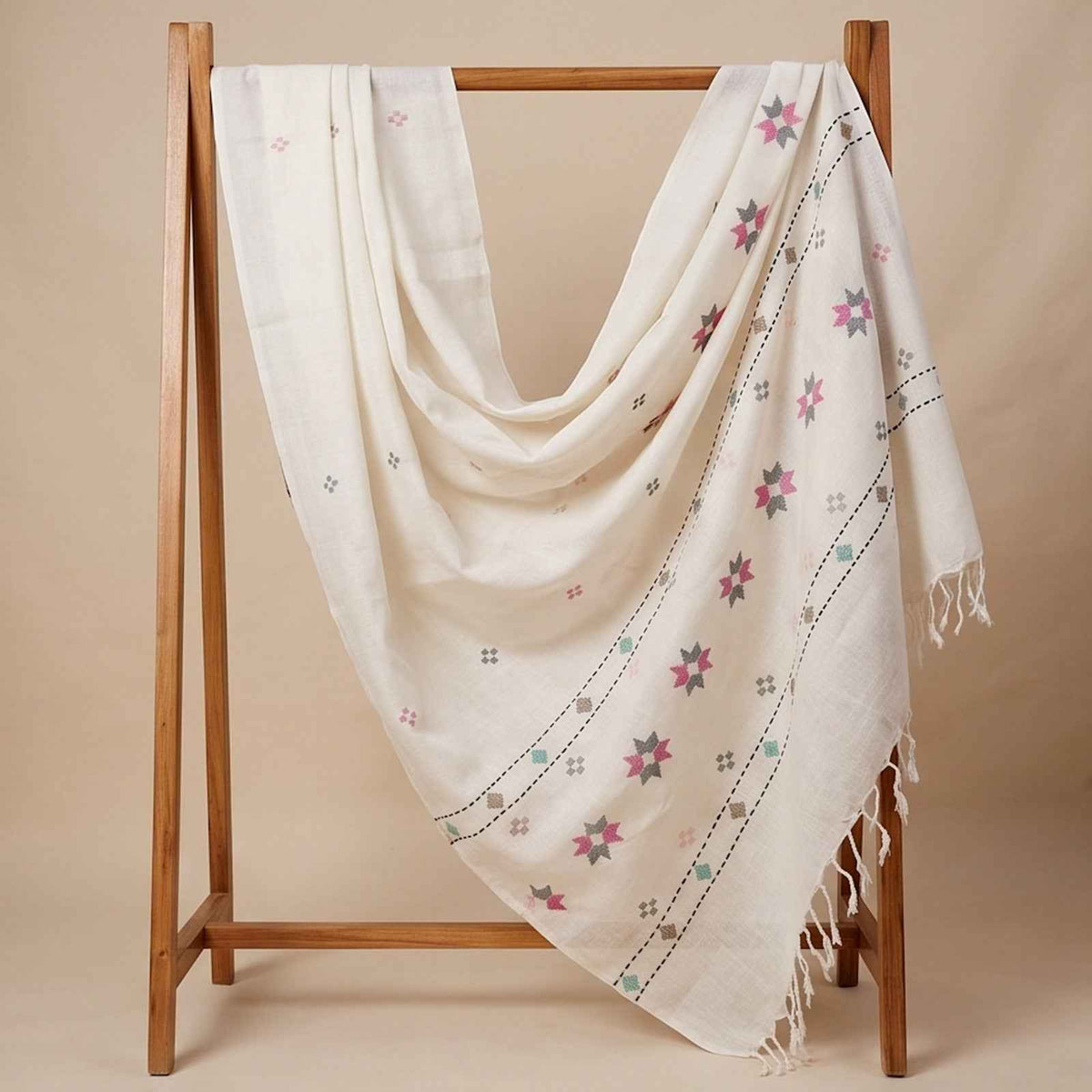 Hand embroided pure wool shwal- off white