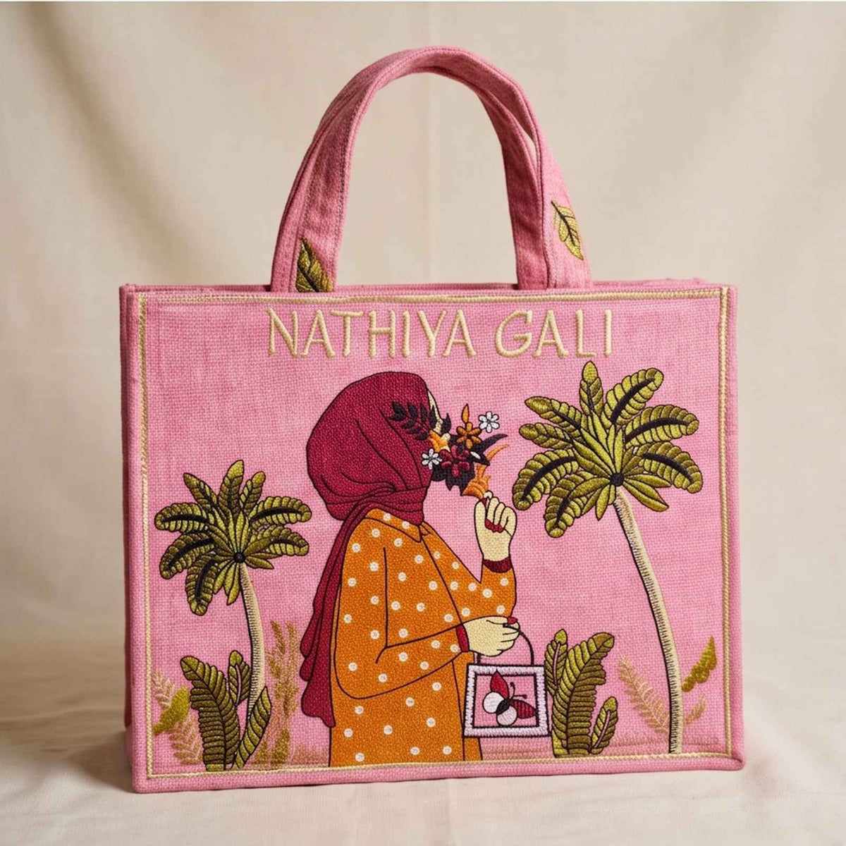 Premium Handbag – Elegant Embroidered Design